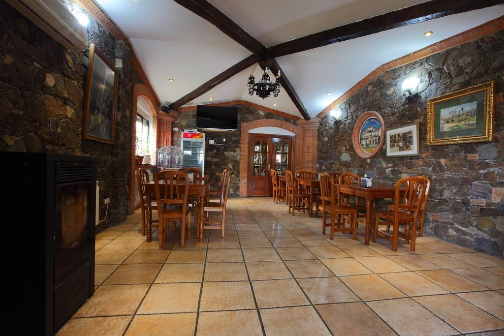 Hostal San Blas 라 알베르카 외부 사진