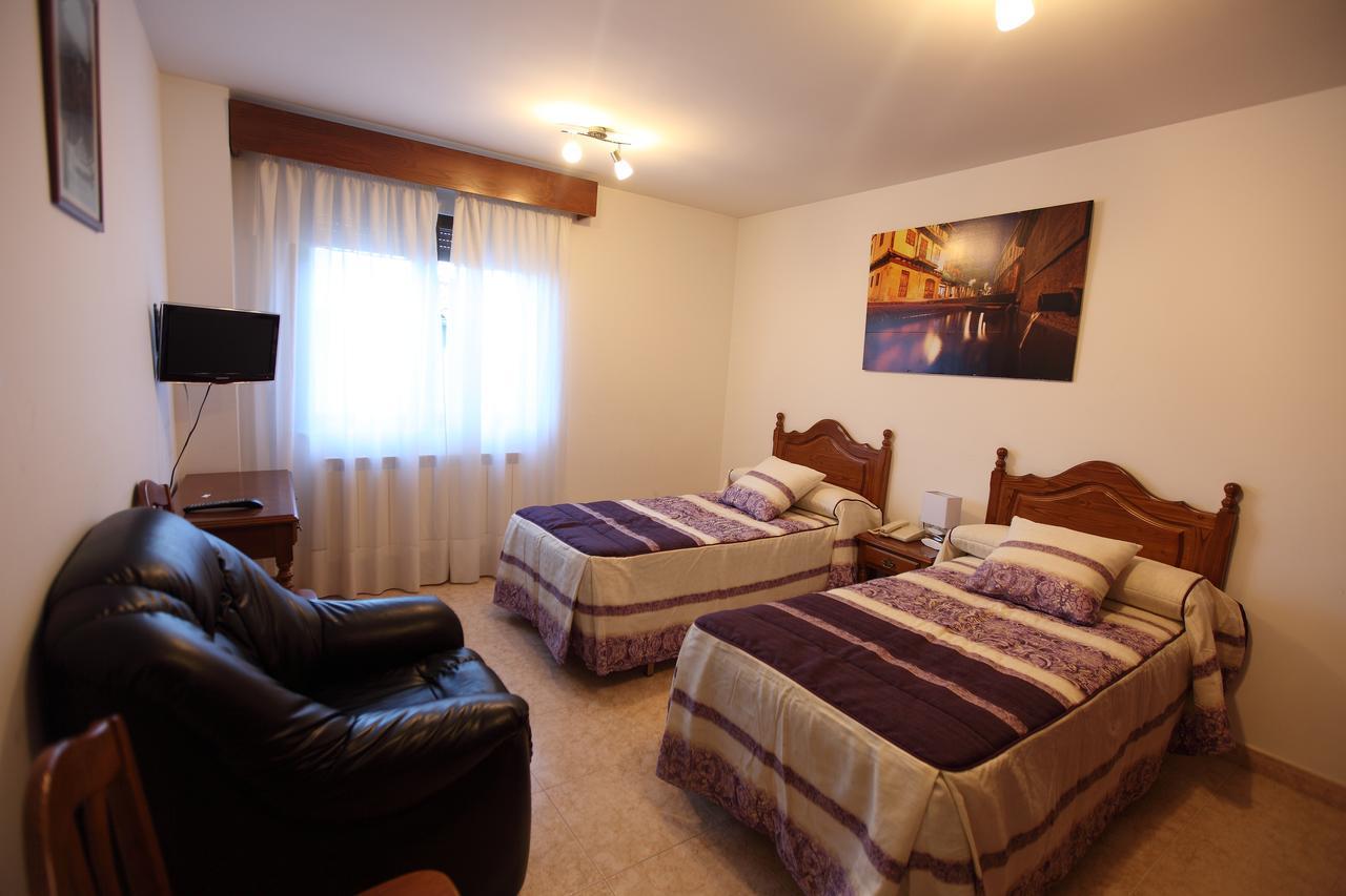 Hostal San Blas 라 알베르카 외부 사진