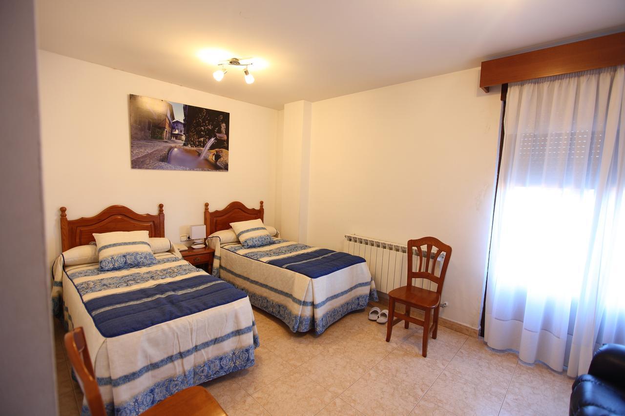 Hostal San Blas 라 알베르카 외부 사진