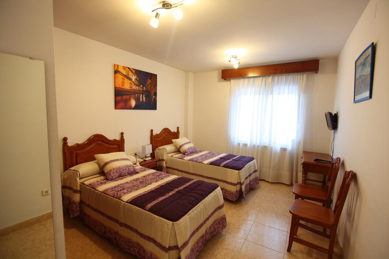 Hostal San Blas 라 알베르카 외부 사진
