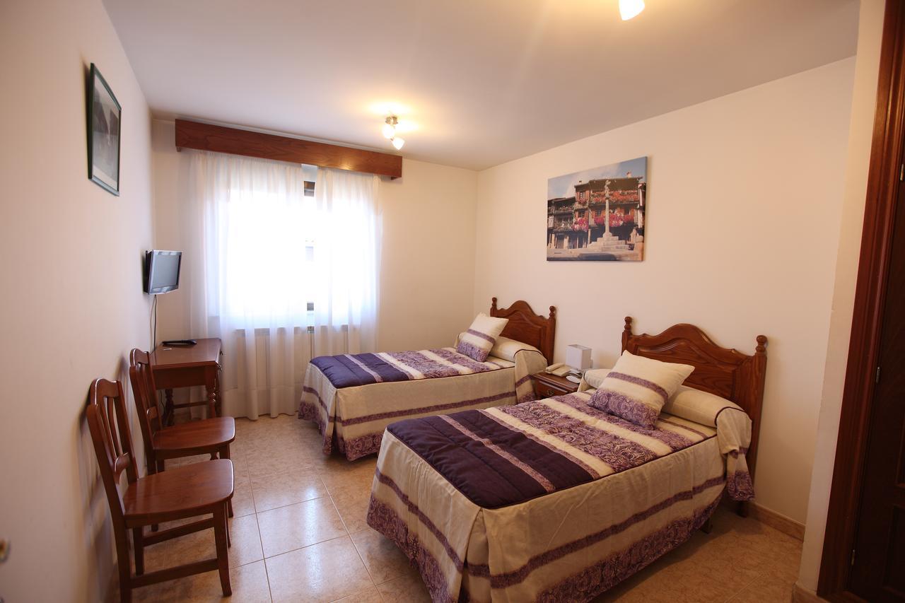 Hostal San Blas 라 알베르카 외부 사진